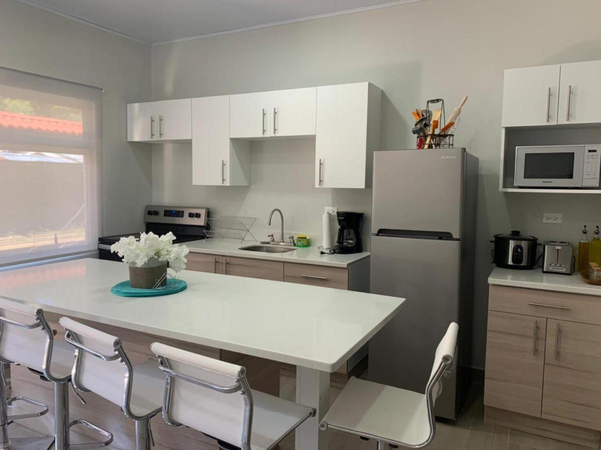 Apartamentos Ganesha Jacó Eksteriør bilde
